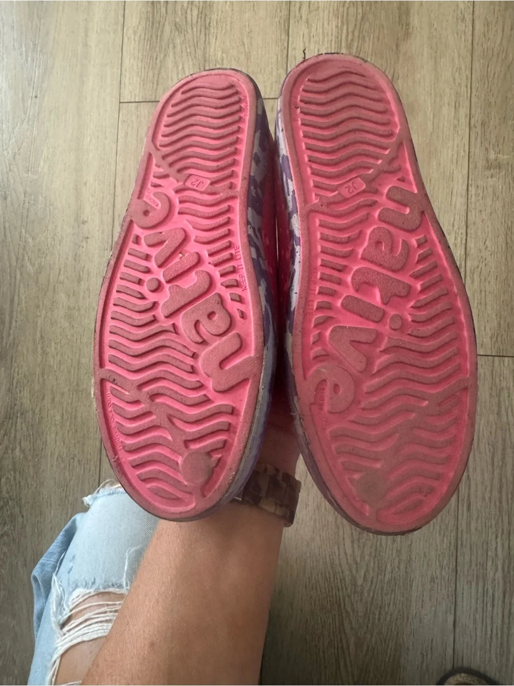Native Kids Water Shoes size 2